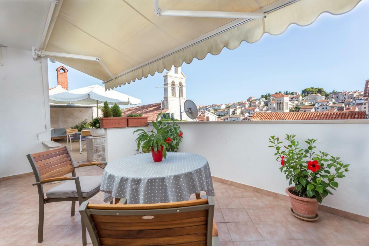 Old Town Hvar フヴァル エクステリア 写真